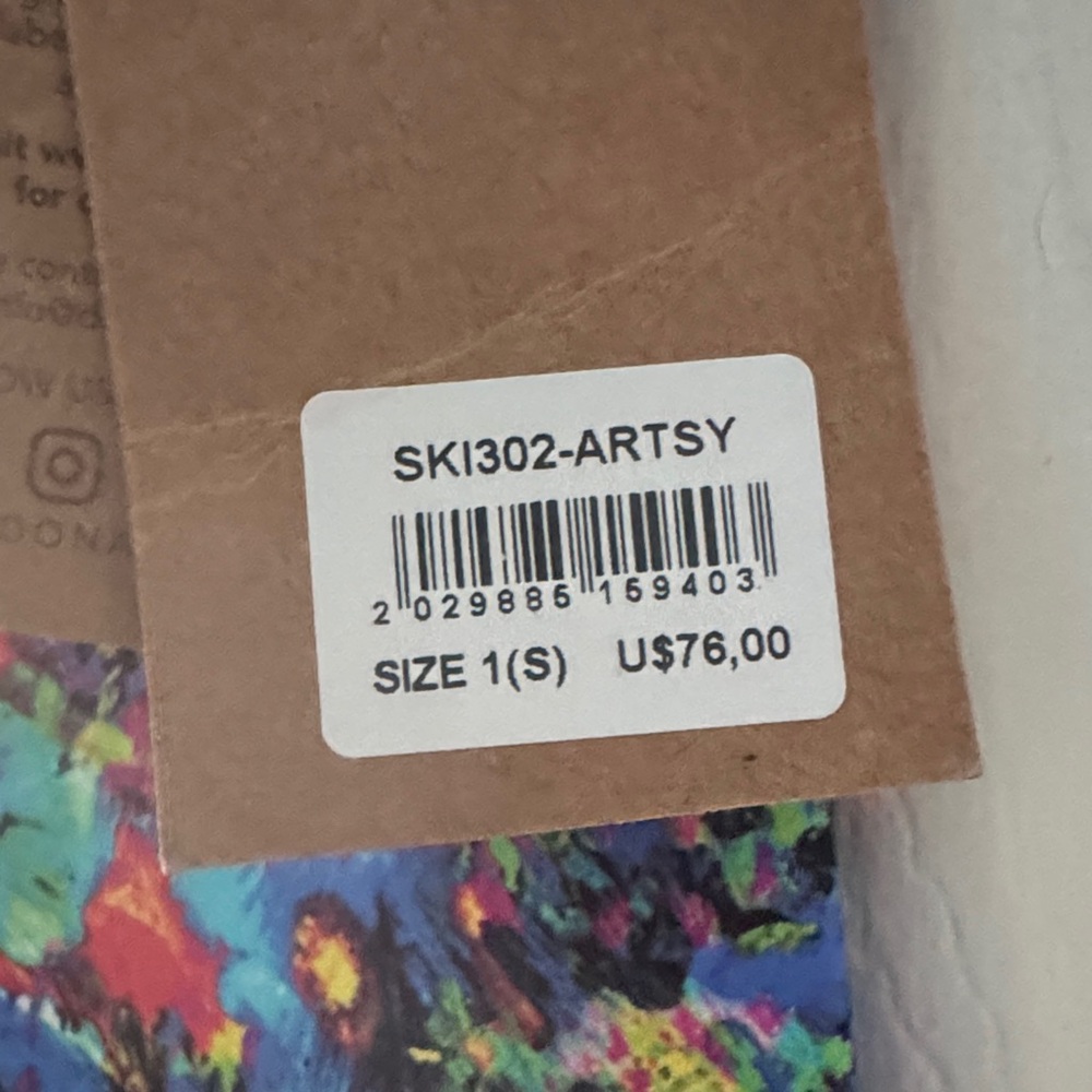 Vibrant Floral Dona Jo Activewear Skirt - Picture 3 of 5